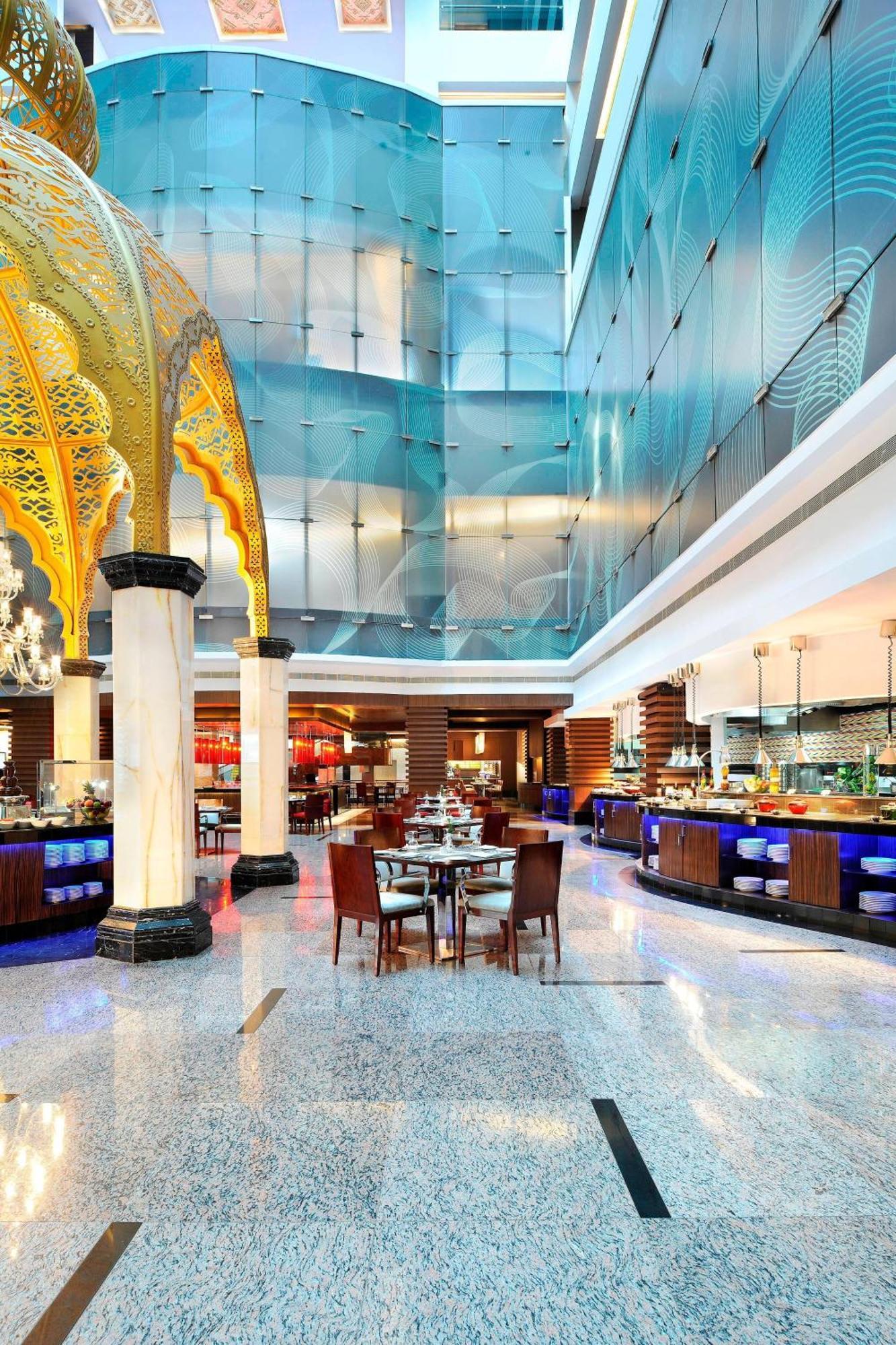Le Meridien Coimbatore Exteriör bild