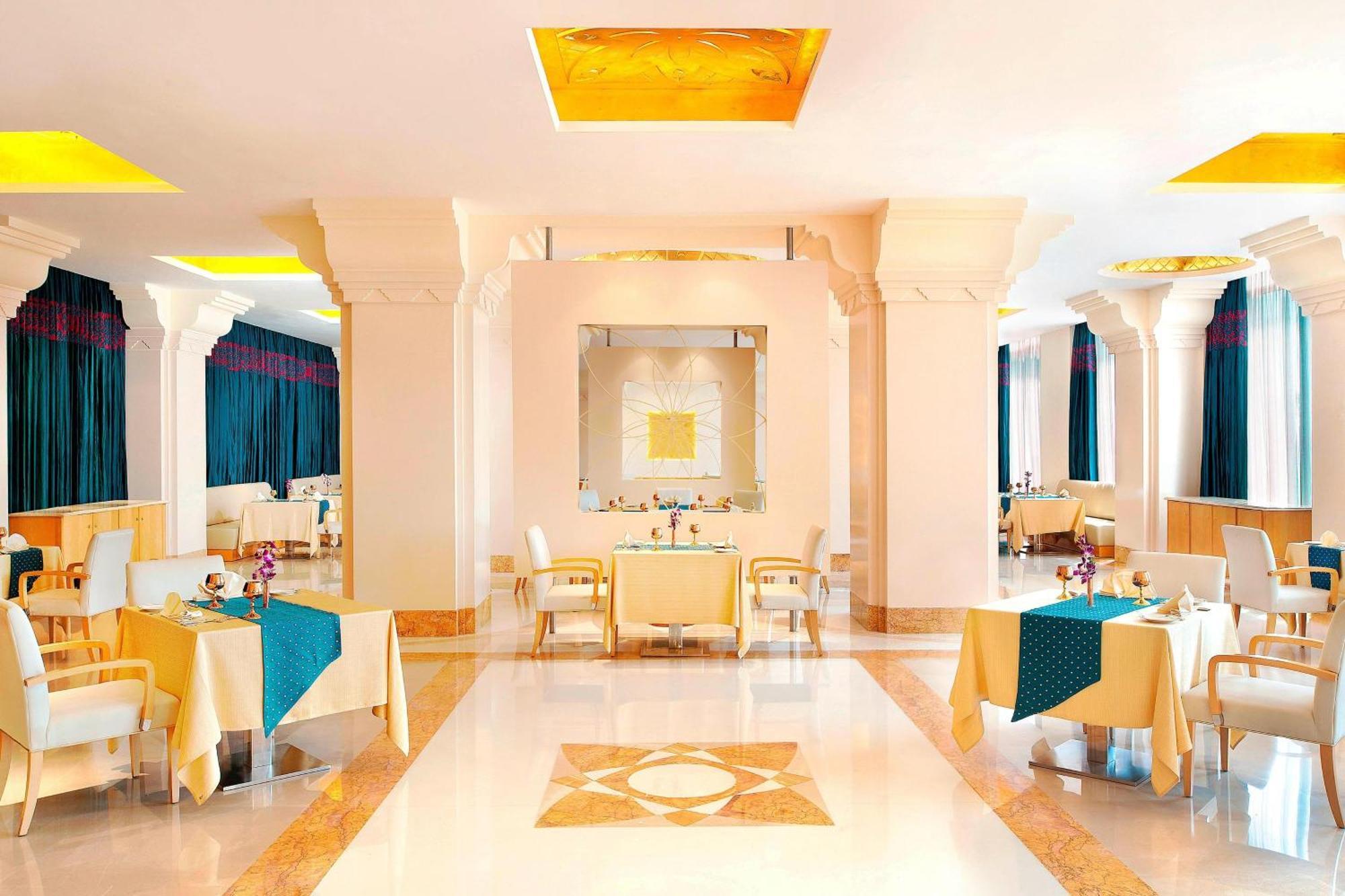 Le Meridien Coimbatore Exteriör bild
