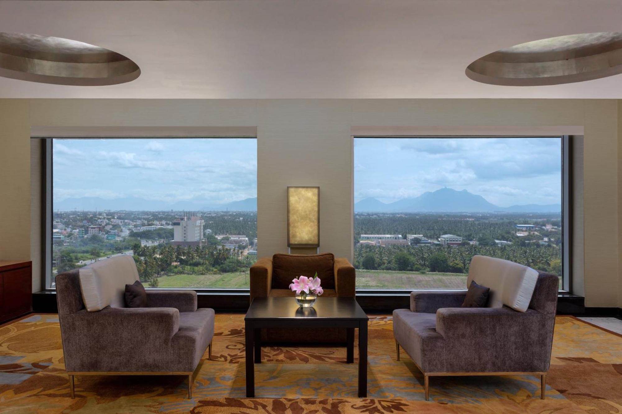Le Meridien Coimbatore Exteriör bild