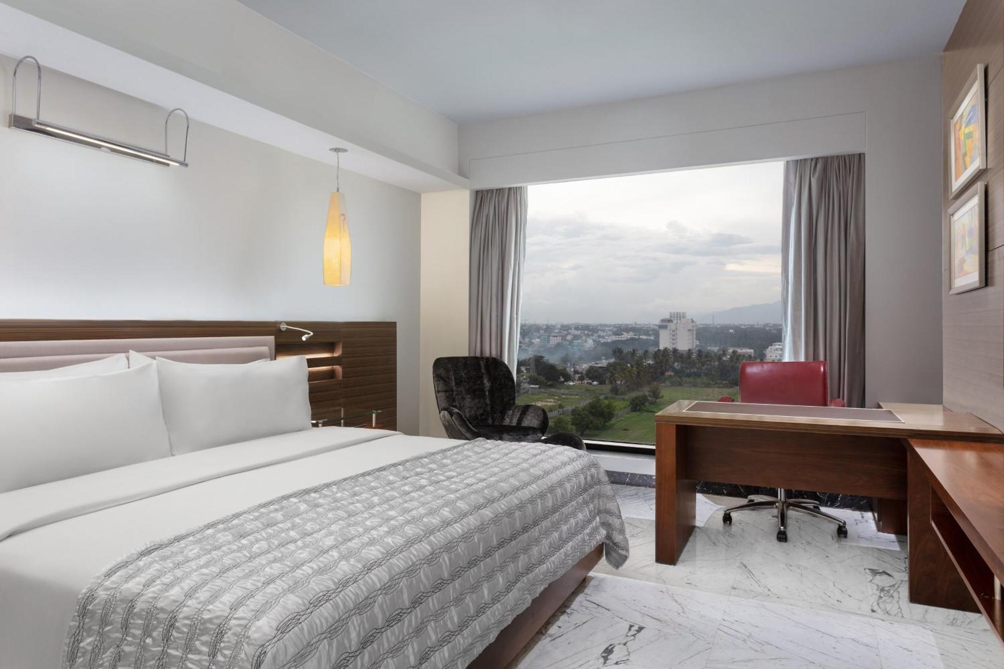 Le Meridien Coimbatore Exteriör bild