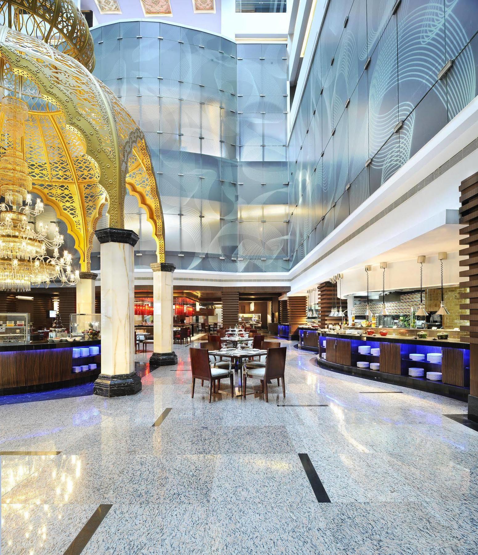Le Meridien Coimbatore Exteriör bild